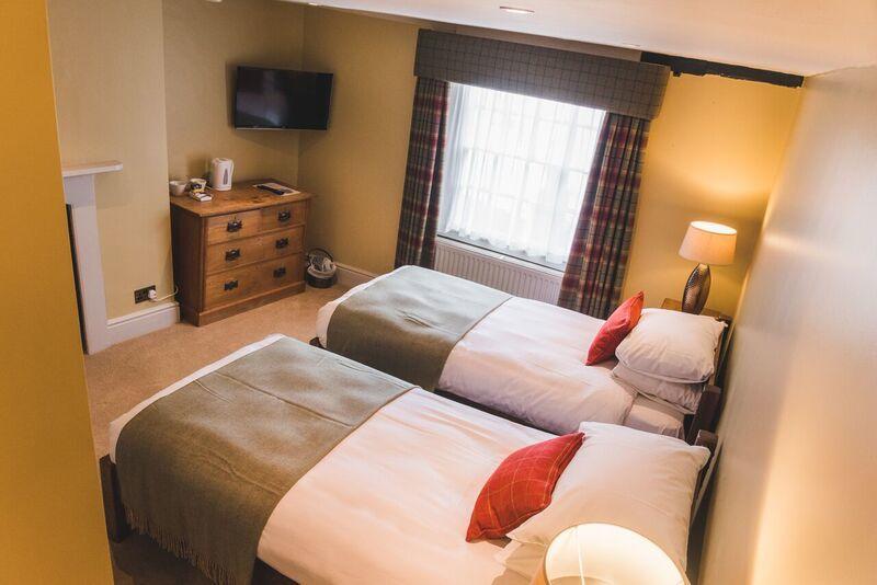 Black Swan Hotel Devizes Ngoại thất bức ảnh