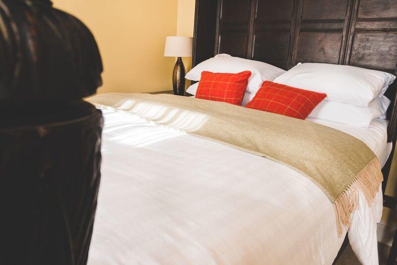Black Swan Hotel Devizes Ngoại thất bức ảnh